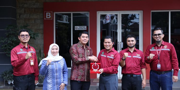 Bupati Tanah Bumbu Kunjungi AKABI, Jajaki Kerja Sama Pengembangan SDM Vokasi